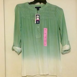 Green Buttoned Shirt